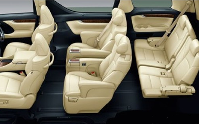 アルファード内装2